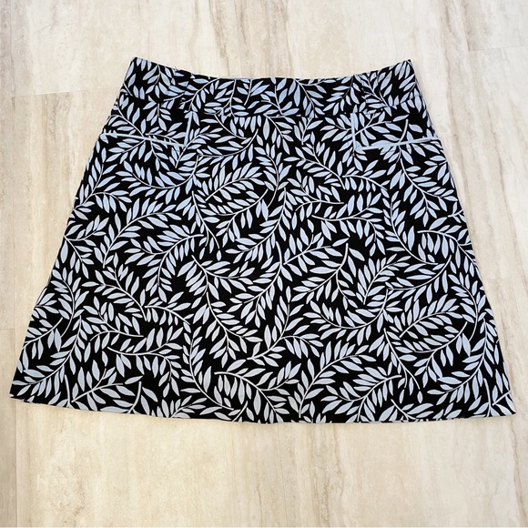 Sport Haley Tennis Golf Skort Athletic Size 4 - Picture 1 of 7